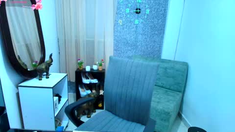 sally_ricci online show from September 2025 01:58:01 PM