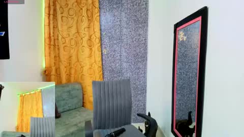 Snapshot of sally_ricci chatting on June 2026 01:57:01 PM sally_ricci online show from June 2026 01:57:01 PM