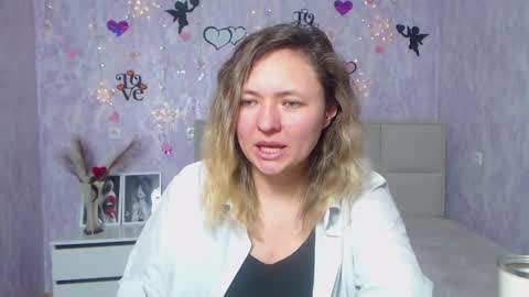 Sally online show from February 2025 10:20:02 PM