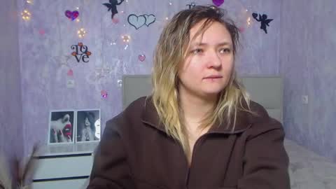 Sally online show from February 2025 07:10:01 PM