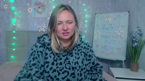 Sally online show from October 2025 02:19:01 AM