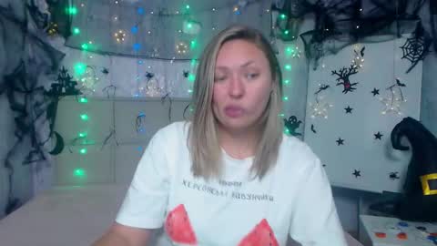 Sally online show from October 2025 06:42:02 PM