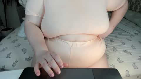 SalmaRoth online show from February 2025 08:00:01 PM