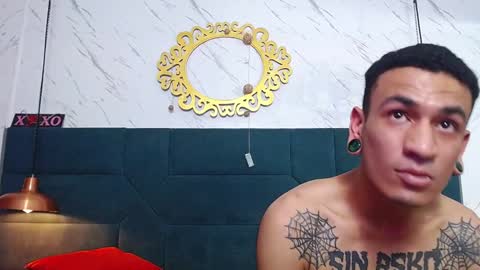 Snapshot of salome_daniel chatting on February 2025 10:43:01 PM salome_daniel online show from February 2025 10:43:01 PM