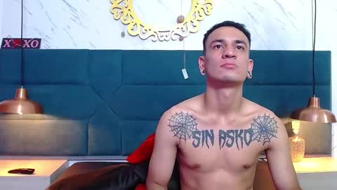 Snapshot of salome_daniel chatting on February 2025 11:04:02 PM salome_daniel online show from February 2025 11:04:02 PM