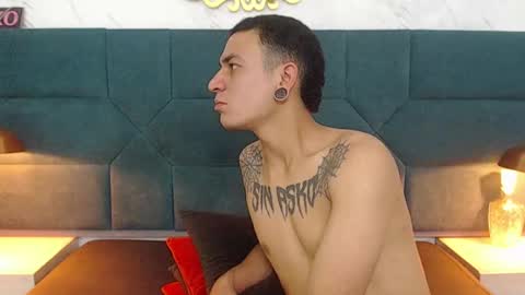 Snapshot of salome_daniel chatting on September 2025 07:46:02 PM salome_daniel online show from September 2025 07:46:02 PM