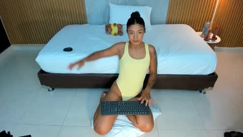 salome online show from November 2025 11:49:02 PM