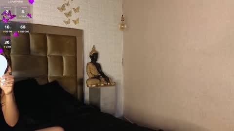 Snapshot of salome_williamss chatting on September 2025 12:19:01 PM Salome online show from September 2025 12:19:01 PM