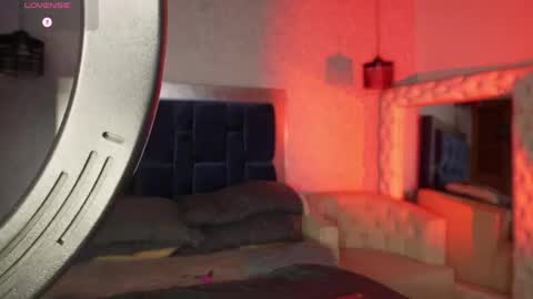 Salome online show from May 2026 12:33:01 PM