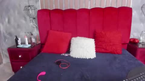 Snapshot of salomeevanz chatting on March 2026 02:31:01 PM SalomeEvanz online show from March 2026 02:31:01 PM