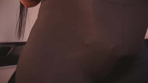 Salome Kross online show from September 2025 04:27:01 AM