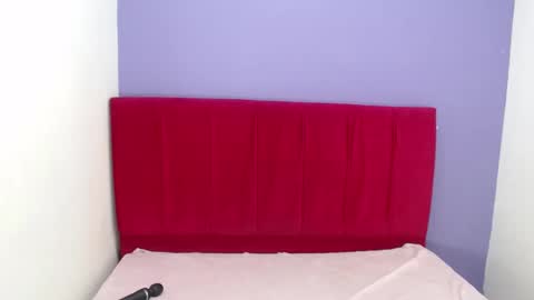 salomemilf202 online show from December 2024 05:00:02 PM