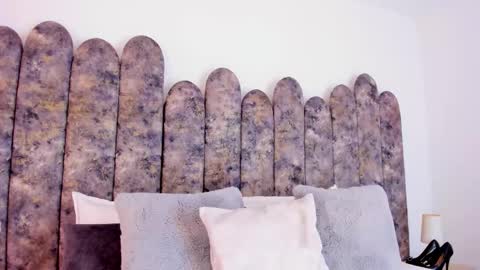 Snapshot of salomesimos1 chatting on November 2025 10:18:02 PM Salome online show from November 2025 10:18:02 PM