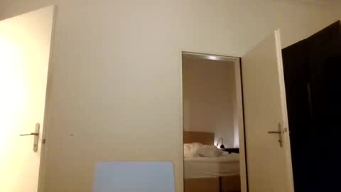 salsapaulus online show from December 2024 01:58:01 AM