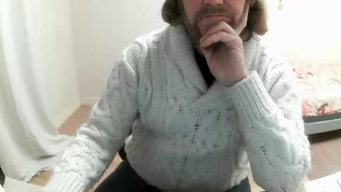 Saltimbanquier  Salt  ou  Banquier  online show from January 2025 12:39:02 PM