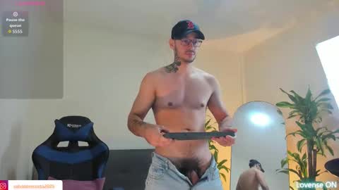 Snapshot of salvatore_costa chatting on November 2025 03:49:02 AM Salvatore online show from November 2025 03:49:02 AM