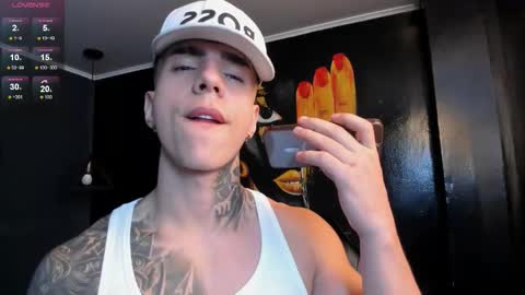 SALVATORE online show from November 2025 05:23:01 PM