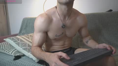 Esteban online show from February 2026 11:03:01 PM