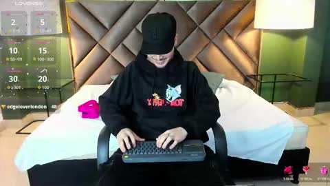 Snapshot of salvattore_muller chatting on February 2026 05:53:02 PM Salvatore online show from February 2026 05:53:02 PM