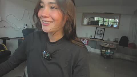 Stefana    or    Samchispas online show from November 2025 09:15:02 PM