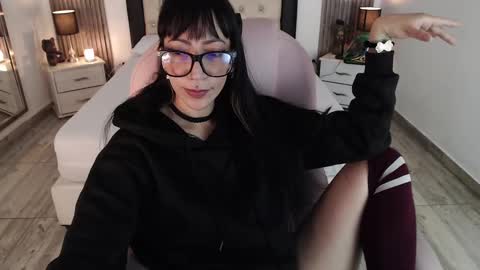 Snapshot of sam_mansson66 chatting on January 2025 03:31:02 PM SAM MANSON online show from January 2025 03:31:02 PM