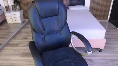 Snapshot of sam_mansson66 chatting on October 2025 12:38:01 PM SAM MANSON online show from October 2025 12:38:01 PM