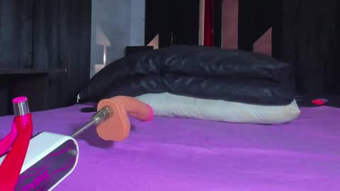 sam_naughty18 online show from May 2026 02:07:02 AM