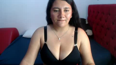 Snapshot of sam_sexyy2 chatting on May 2026 04:14:01 PM sam_sexyy2 online show from May 2026 04:14:01 PM