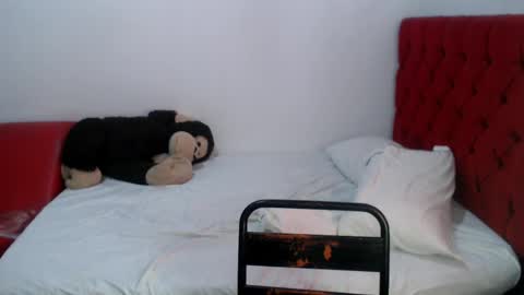 Snapshot of sam_sexyy2 chatting on May 2026 05:53:01 PM sam_sexyy2 online show from May 2026 05:53:01 PM
