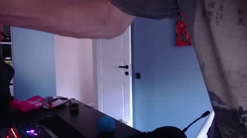 Snapshot of sam_skywalker chatting on July 2026 09:19:02 AM sam_skywalker online show from July 2026 09:19:02 AM