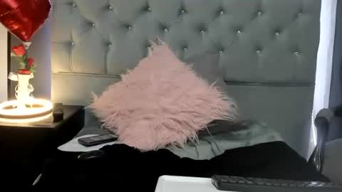 Snapshot of sam_sweet48 chatting on March 2025 01:10:02 AM Sam online show from March 2025 01:10:02 AM