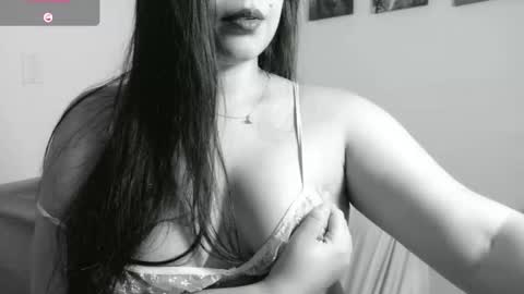 samannthaa_1 online show from February 2026 09:51:02 PM