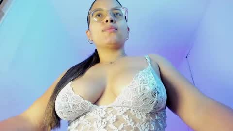 Samanta Sweet online show from May 2026 04:25:01 PM