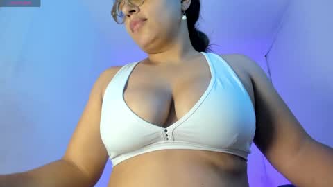 Samanta Sweet online show from May 2026 05:21:02 PM