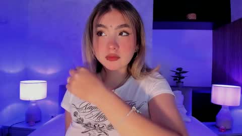 Snapshot of samanta_bone chatting on February 2025 09:15:02 PM Samanta online show from February 2025 09:15:02 PM