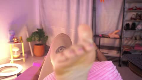 SAMANTA online show from May 2026 11:29:01 AM