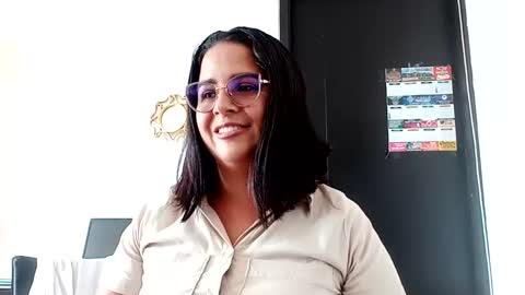 Snapshot of samanta_owen chatting on November 2025 09:04:01 PM SAMANTA OWEN online show from November 2025 09:04:01 PM