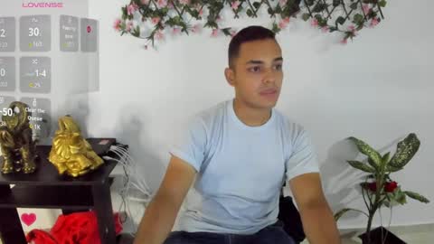 Snapshot of samanta_owen chatting on April 2026 12:08:02 AM SAMANTA OWEN online show from April 2026 12:08:02 AM