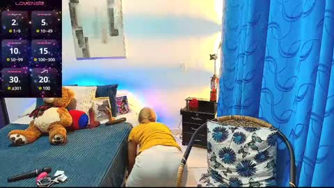 Snapshot of samanta_stone69 chatting on December 2024 11:45:01 PM Samanta Stone online show from December 2024 11:45:01 PM