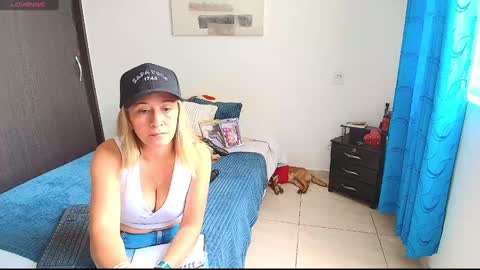 Snapshot of samanta_stone69 chatting on February 2025 04:03:01 PM Samanta Stone online show from February 2025 04:03:01 PM