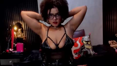 Samanta online show from May 2026 08:03:02 PM
