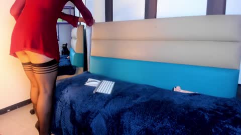 Samantha  online show from February 2025 11:45:02 AM