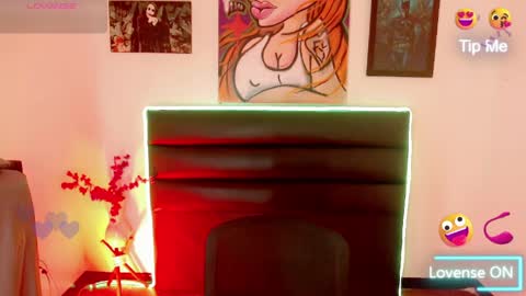 samantha__paez online show from May 2026 09:01:02 PM