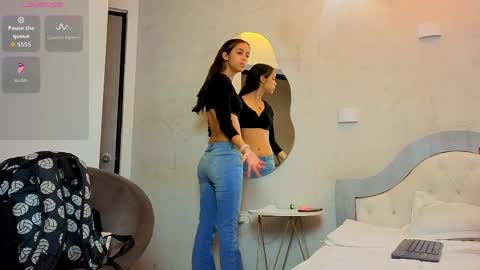 samantha_and_bastian online show from March 2026 03:45:02 AM