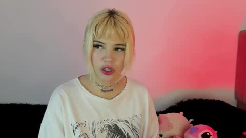 Snapshot of samantha_browwnn chatting on November 2025 05:19:02 AM samantha_browwnn online show from November 2025 05:19:02 AM