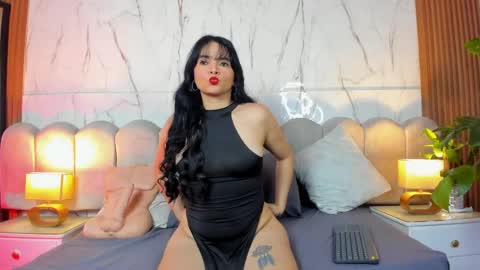 samantha_fiire online show from June 2026 12:50:02 PM