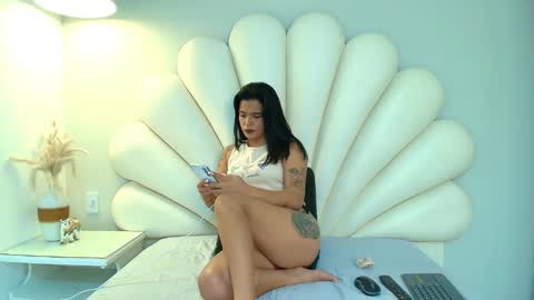 samantha_firee online show from May 2026 03:23:02 AM