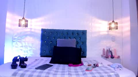 samantha_foxyy online show from July 2026 10:32:02 AM