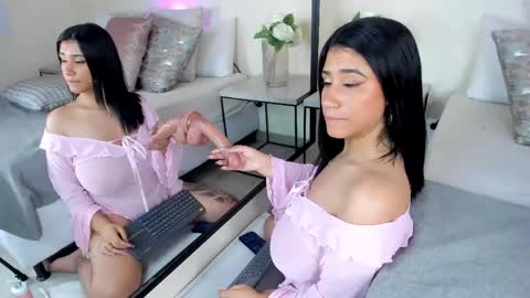 Snapshot of samantha_hotly chatting on May 2026 01:49:02 PM Samantha online show from May 2026 01:49:02 PM
