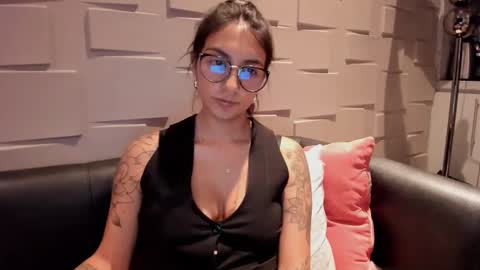 Samantha online show from December 2024 10:41:02 PM